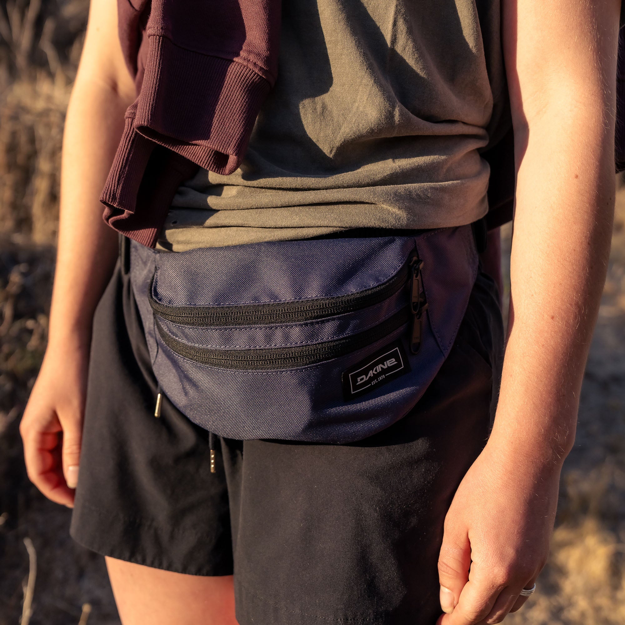 Classic Hip Pack - Silver Lining