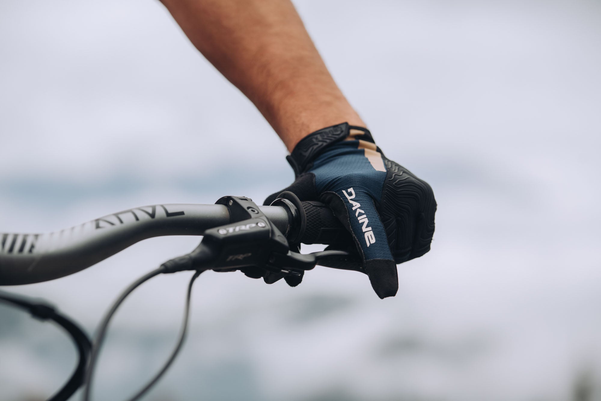 Cross-X 2.0 Gloves - Classic Camo