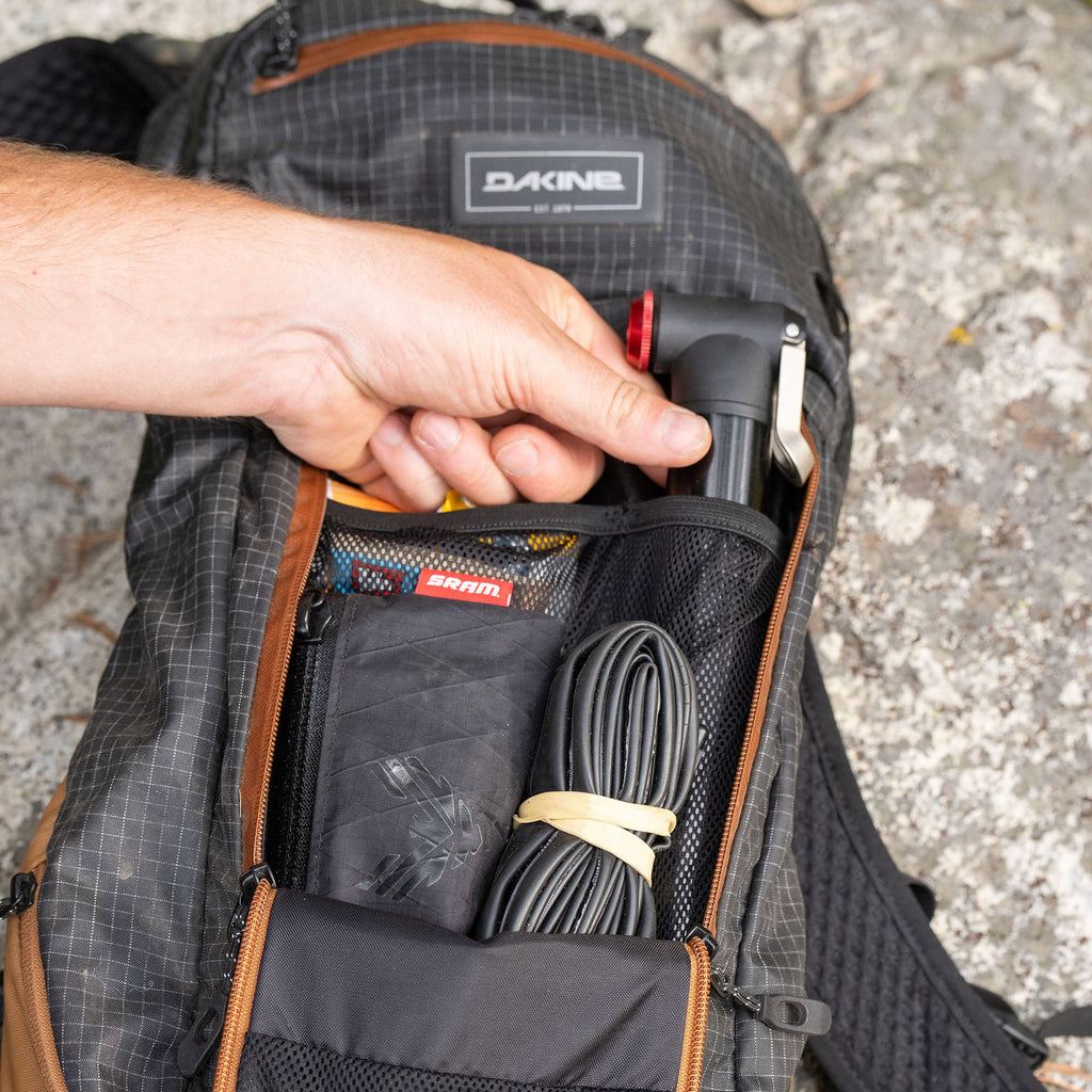 Seeker Backpack 10L - Black/Rubber