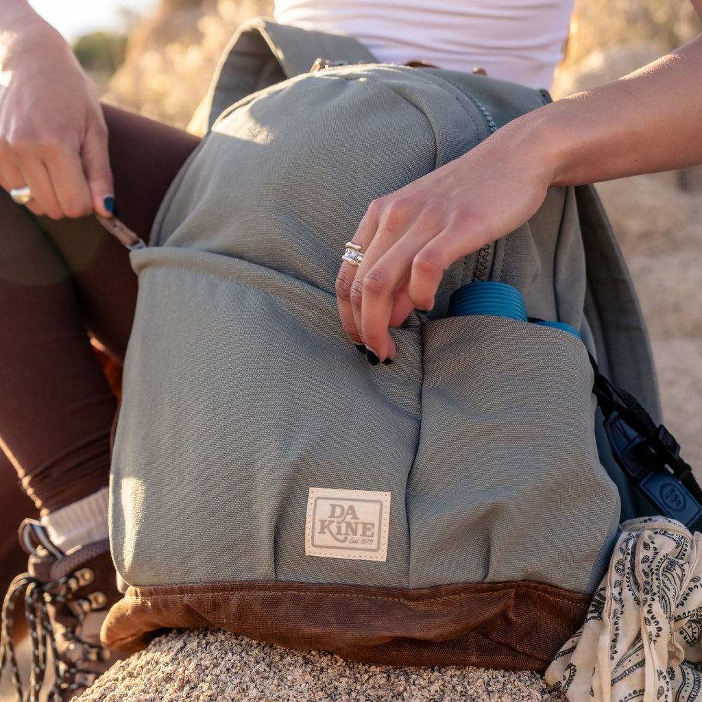 Wednesday Backpack 21L - Mulled Basil